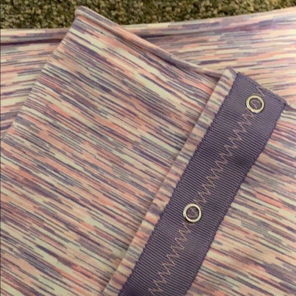 Ivivva Snap Closure Vinyasa Scarf - Picture 2 of 6